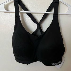 Victoria’s Secret Black Sports Bra 34D